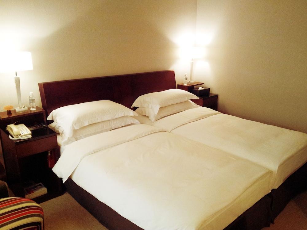 Les Suites Taipei - Da An Bagian luar foto