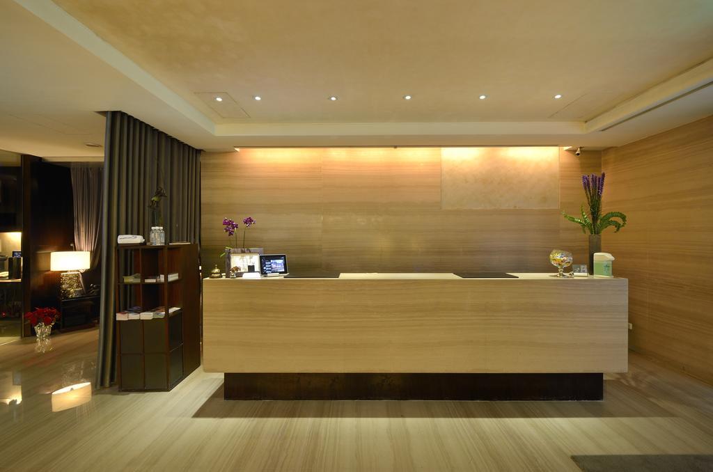 Les Suites Taipei - Da An Bagian luar foto