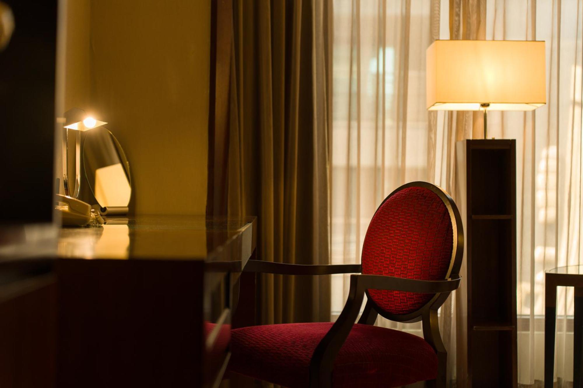Les Suites Taipei - Da An Bagian luar foto