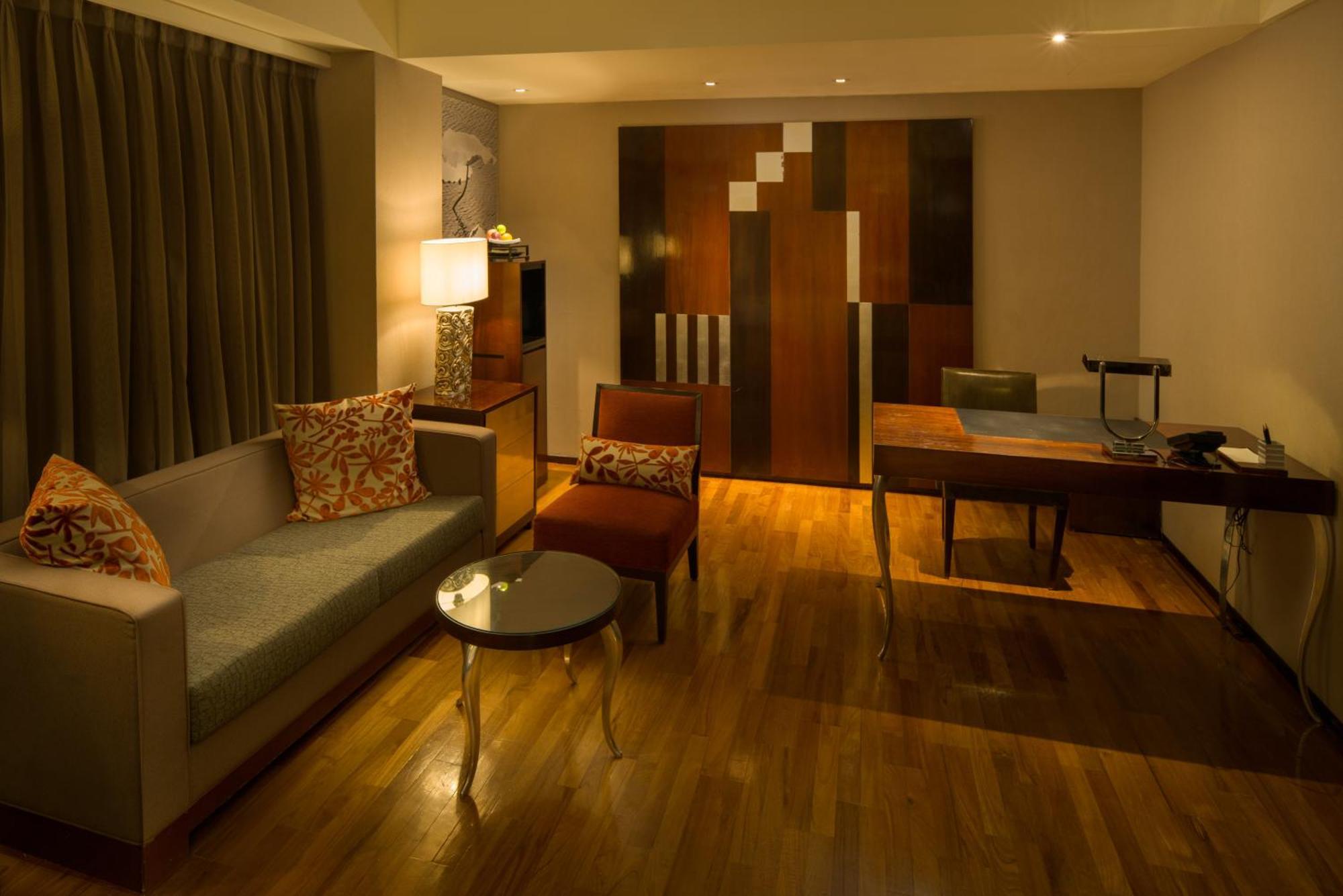 Les Suites Taipei - Da An Bagian luar foto