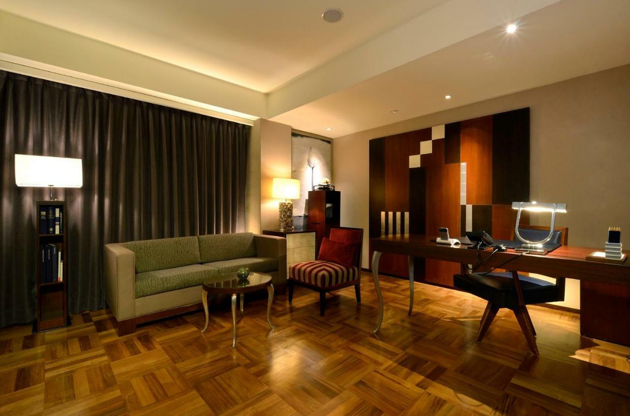 Les Suites Taipei - Da An Bagian luar foto